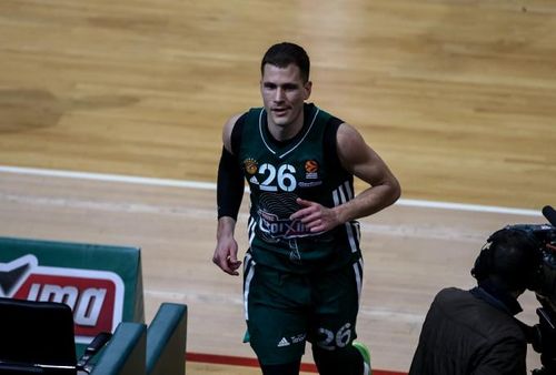 Νέντοβιτς: «Απολαύσαμε το παιχνίδι και αξίζαμε τη νίκη»